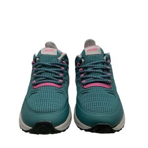 Avía‎ Teal and Pink Athletic Sneakers size 7.5